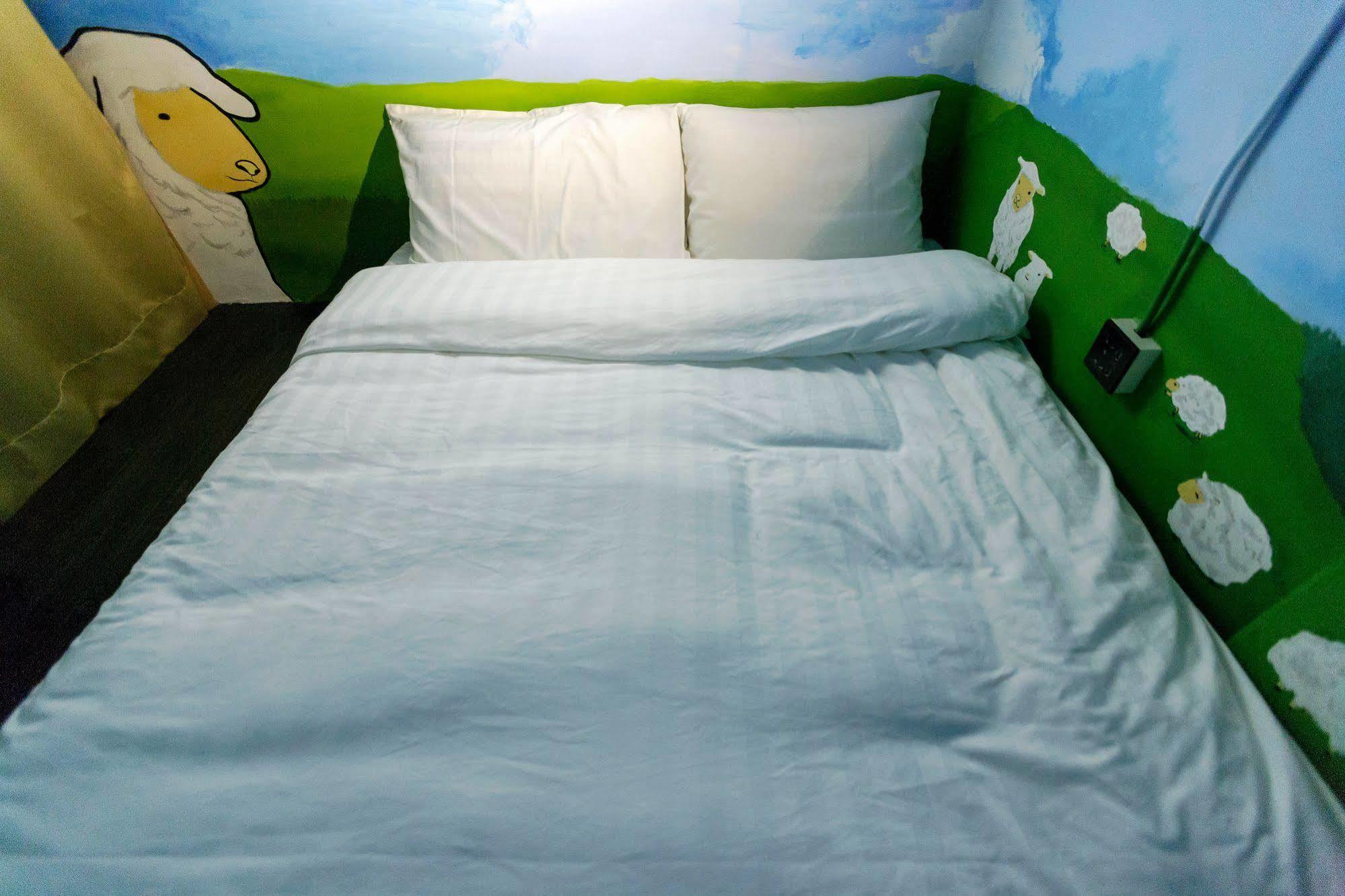 Angels Hostel Taipei Ximen Екстериор снимка