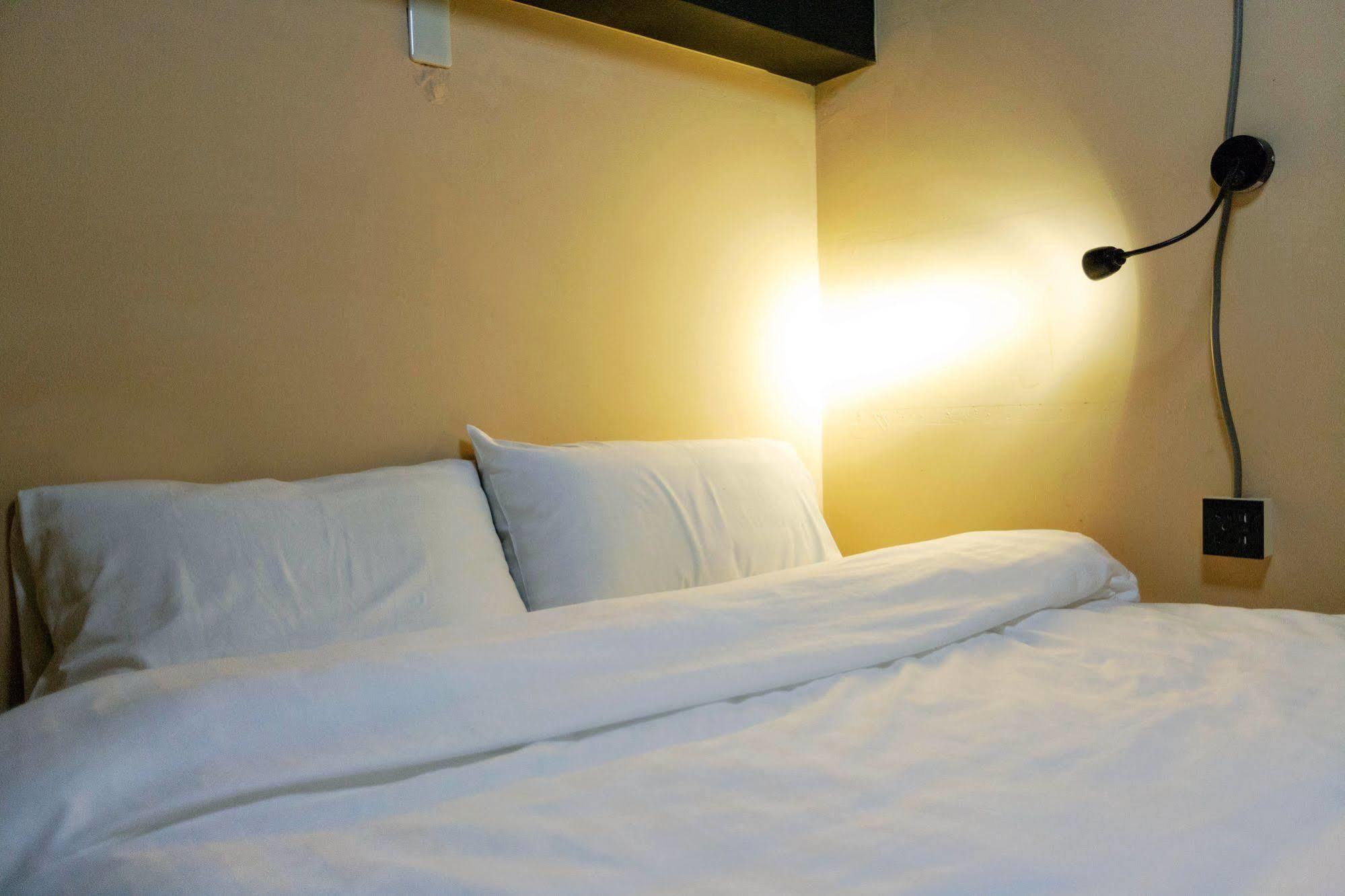 Angels Hostel Taipei Ximen Екстериор снимка